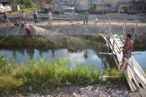 PEKERJA BURUH BINAAN WARGA ASING