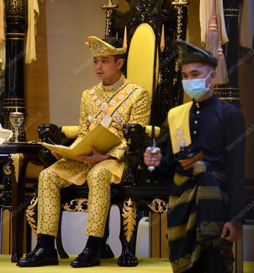 TENGKU HASSANAL IBRAHIM ALAM SHAH AL-SULTAN ABDULLAH