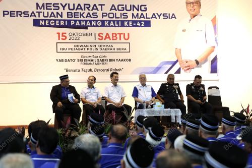 DATUK SERI ISMAIL SABRI YAAKOB