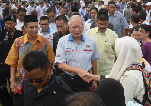 MOHD NAJIB TUN ABDUL RAZAK