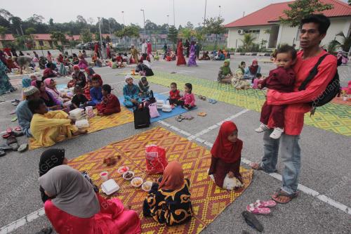 PH10_16072014_BERBUKA