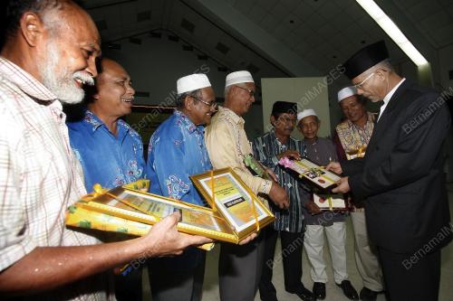 ABDUL WAHID WAN HASAN