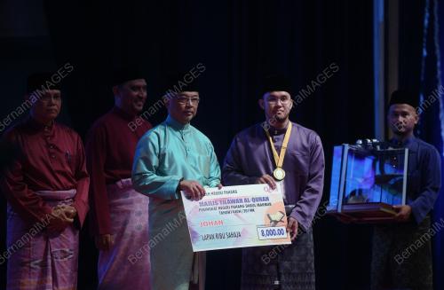 PH10_20022019_AGONG_BN201902190962