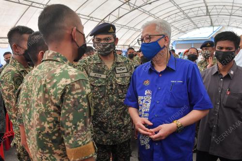 DATUK SERI ISMAIL SABRI YAAKOB