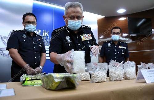DATUK SERI ABDUL JALIL HASSAN