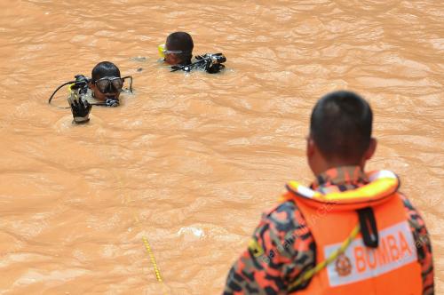PH10_26102013_BANJIR