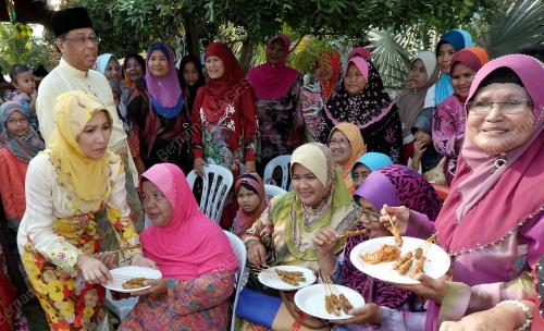 PH10_28062014_ISMAIL