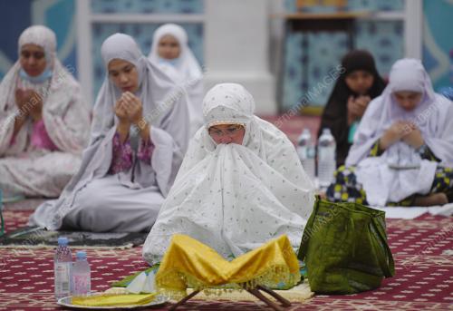 AL-SULTAN ABDULLAH RI'AYATUDDIN AL-MUSTAFA BILLAH
