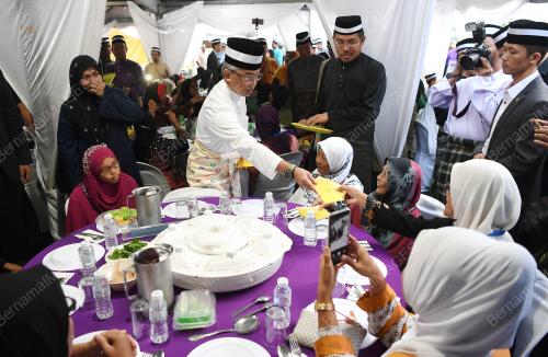 PH10_31052019_AGONG