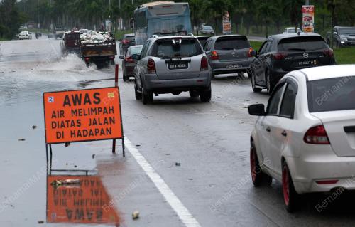 PH11_01012018_BANJIR