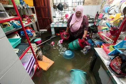PH11_03012018_BANJIR
