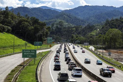 TRAFIK SESAK MENGHALA KUALA LUMPUR