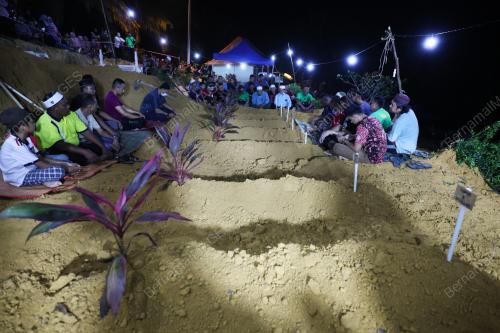 JENAZAH MANGSA TRAGEDI KEPALA AIR