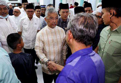 AL-SULTAN ABDULLAH RI'AYATUDDIN AL-MUSTAFA BILLAH SHAH