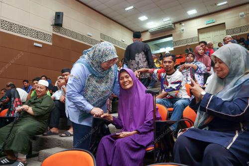 DATUK DR FAUZIAH SALLEH