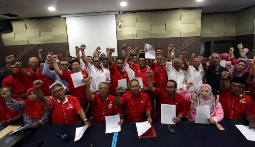 PH11_07032016_UMNO