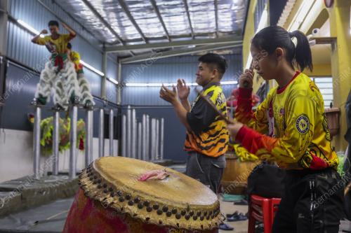 TARIAN SINGA REMAJA MELAYU