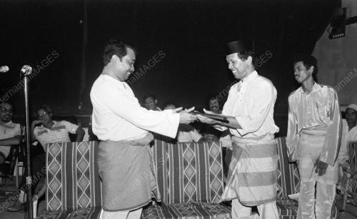 PH11_12032015_RASMI_TUKUN