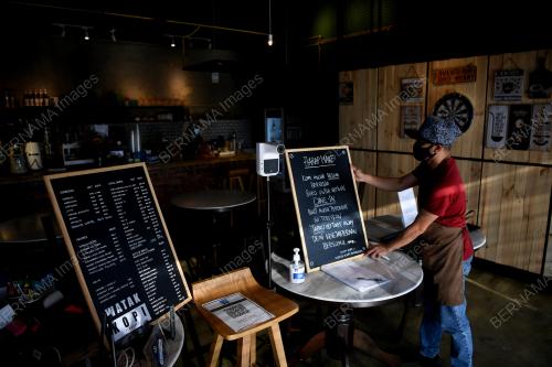 PH11_12082021_MAKAN_KEDAI