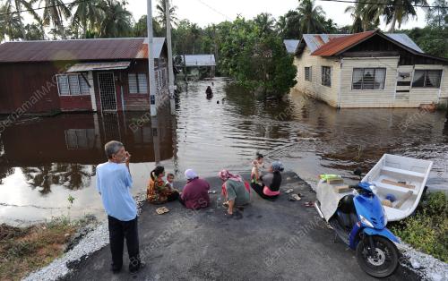 PH11_13012012_BANJIR
