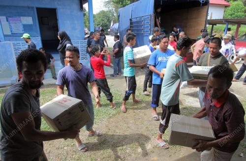 PH11_14012015_BANTUAN