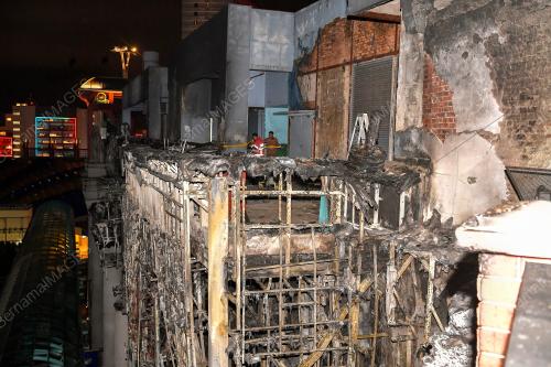 SKYAVENEU TERBAKAR