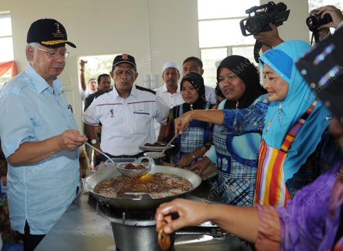 PH11_15012012_PM_KOMUNITI