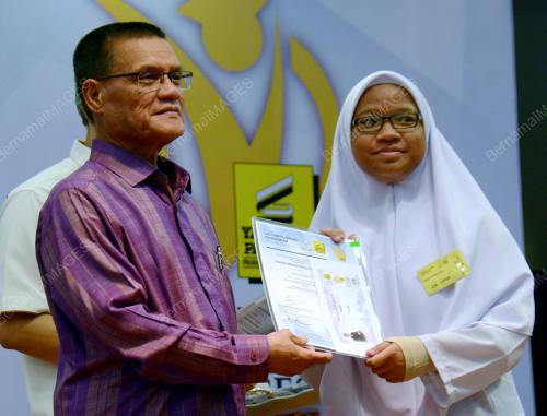 PH11_15052017_ANUGERAH