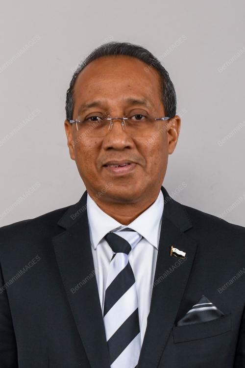DATUK MOHAMMAD FAKHRUDDIN MOHD ARIFF