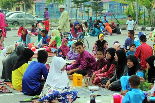 PH11_16072014_BERBUKA