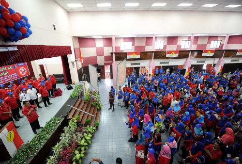 PH11_17012017_UMNO