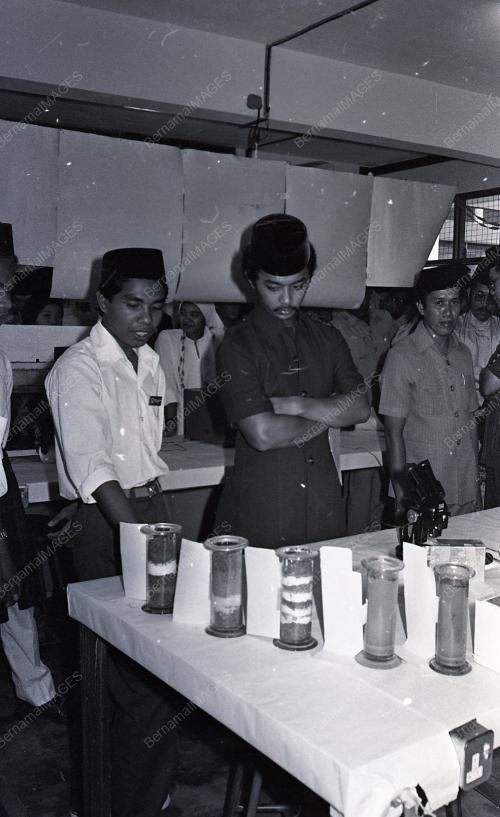 TENGKU ABDULLAH