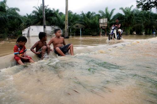 BANJIR KAMPUNG BUKIT SEROK