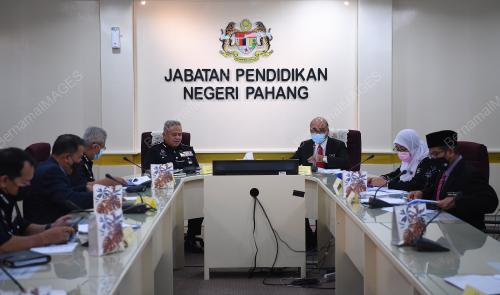 DATUK ABDUL JALIL HASSAN