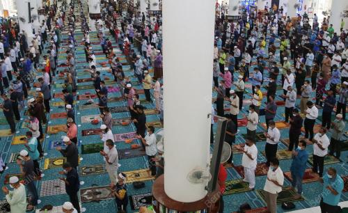 QUNUT NAZILAH SOLAT JUMAAT