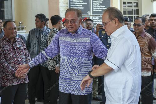 DATUK SERI ANWAR IBRAHIM