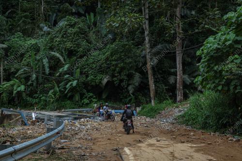 BANJIR PUING