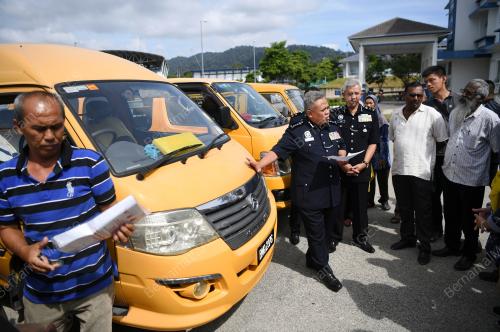 DATUK ABDUL JALIL HASSAN