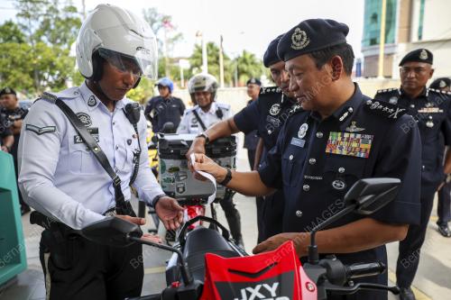 DATUK SERI YAHAYA OTHMAN