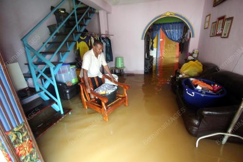 PH11_31012017_BANJIR