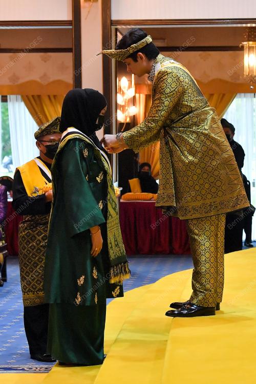 TENGKU HASSANAL IBRAHIM ALAM SHAH AL-SULTAN ABDULLAH