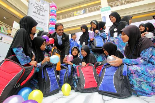PH12_02122014_KPDNKK