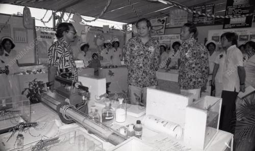 MOHD. NAJIB TUN ABDUL RAZAK
