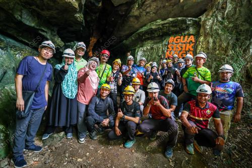 GUA SISIK NAGA