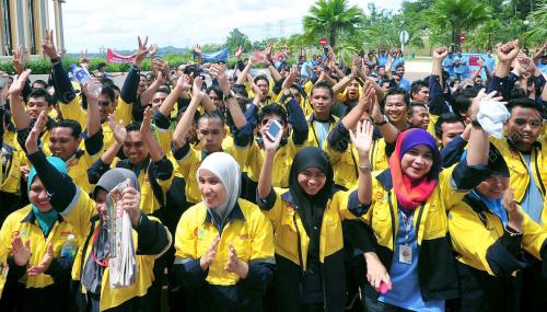 PH12_08112012_LYNAS