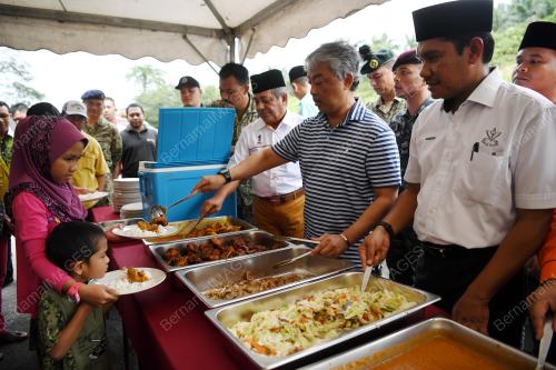 PH12_09122017_BANJIR