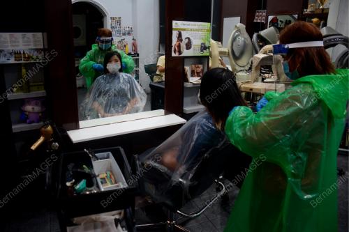 TINJAUAN PERKHIDMATAN GUNTING RAMBUT