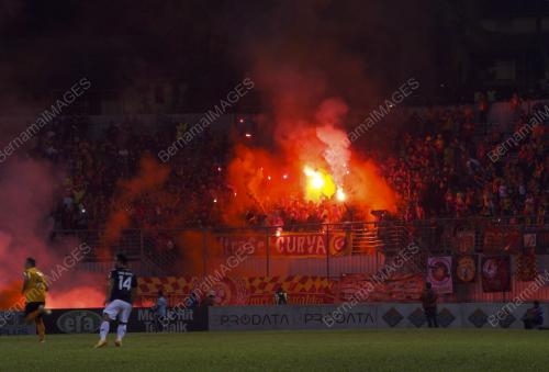 PH12_10102014_BOLA