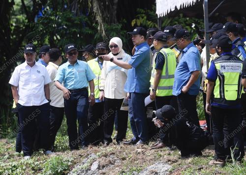 DATUK SERI FADILLAH YUSOF