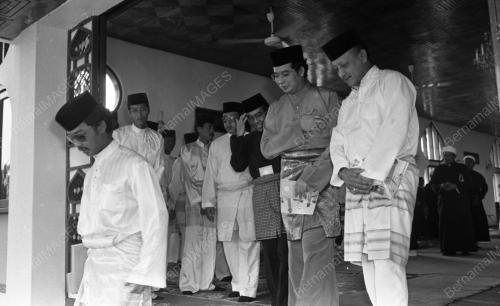 PH12_14072015_ISTIADAT_ZIARAH
